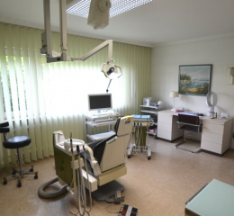Behandlungszimmer Zahnarzt Praxis Habermehl - Zahnarzt Frankfurt